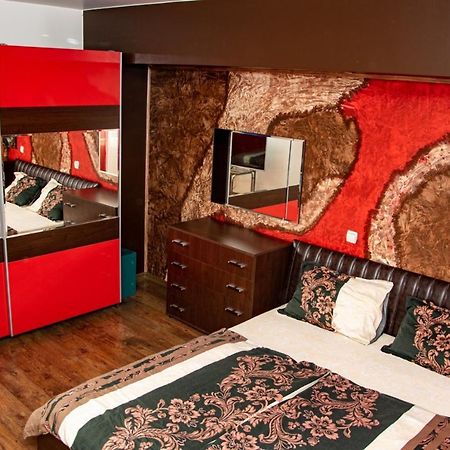 Vilhelmov'S Apartament Lukovit Eksteriør billede