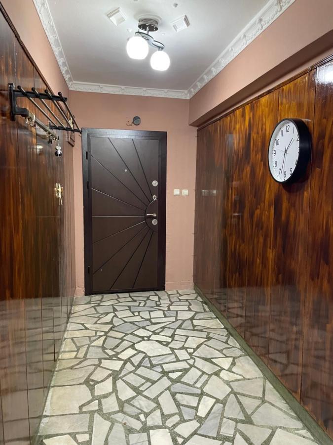 Vilhelmov'S Apartament Lukovit Eksteriør billede